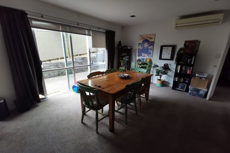 Photo of property in 17 Mansion Court, West Harbour, Auckland, 0618