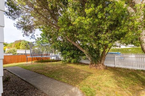 Photo of property in 2 Millvale Street, Waikanae, 5036
