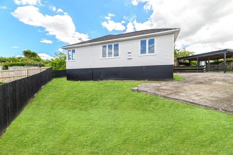 Photo of property in 70d Lincoln Park Avenue, Massey, Auckland, 0614