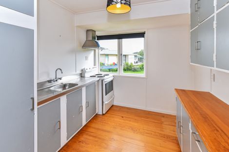 Photo of property in 18 Rata Street, Waiuku, 2123