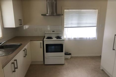 Photo of property in 37 Great South Road, Papakura, 2110