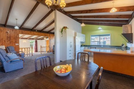 Photo of property in 20 Watts Street, Waipawa, 4210