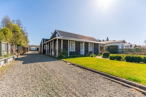 Photo of property in 114 Talbot Street, Geraldine, 7930