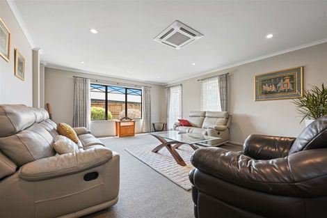 Photo of property in 12 Rosewood Court, Huntington, Hamilton, 3210