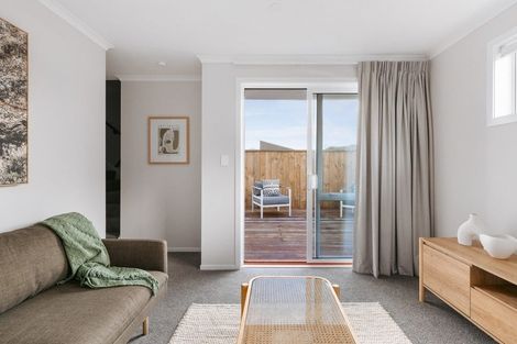 Photo of property in 38 Richardson Road, Omokoroa, 3114