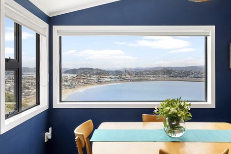 Photo of property in 51u1 View Road, Houghton Bay, Wellington, 6023