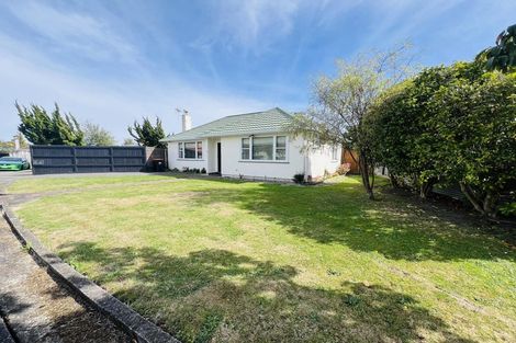 Photo of property in 6 Lewis Place, Highbury, Palmerston North, 4412
