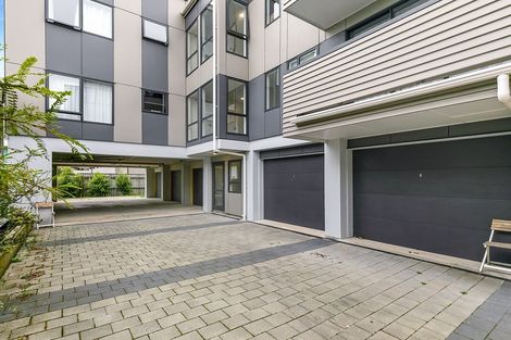 Photo of property in 3/232 Main Road, Tawa, Wellington, 5028
