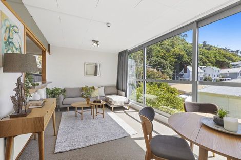 Photo of property in 24u3 Patanga Crescent, Thorndon, Wellington, 6011