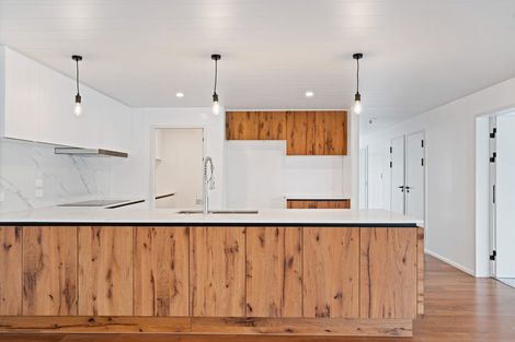 Photo of property in 14a Angelo Drive, Frankton, Queenstown, 9300