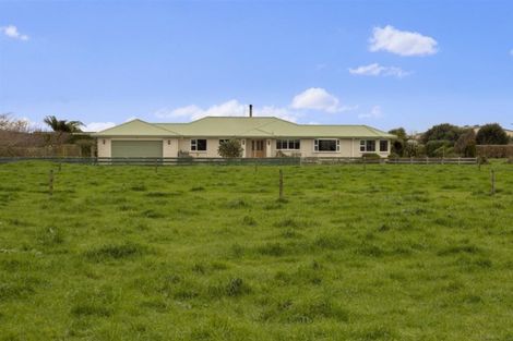 Photo of property in 281 Waihi Road, Hawera, 4673