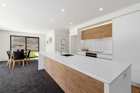 Photo of property in 28 Naylor Street, Hamilton East, Hamilton, 3216