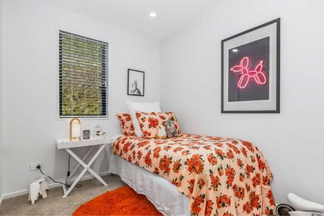 Photo of property in 33 Oakum Road, Whitby, Porirua, 5024