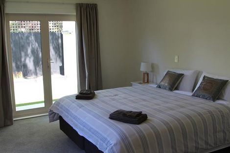 Photo of property in 122 Office Road, Merivale, Christchurch, 8014