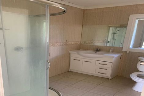 Photo of property in 44 Christmas Road, Manurewa, Auckland, 2102