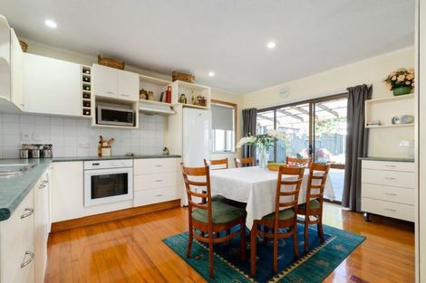 Photo of property in 24 Tawa Crescent, Manurewa, Auckland, 2102