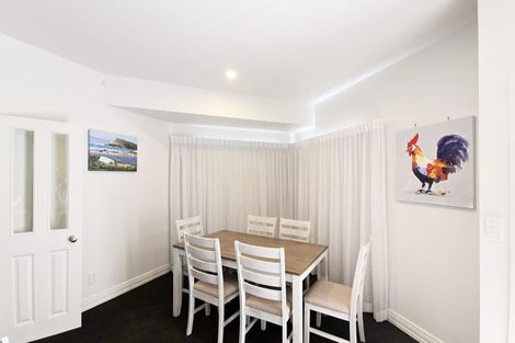 Photo of property in 17 Merlot Drive, Greenmeadows, Napier, 4112
