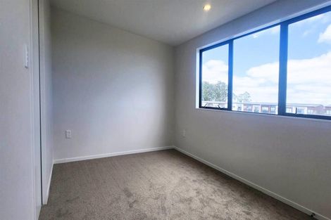 Photo of property in 17 John Gray Street, Papakura, 2110