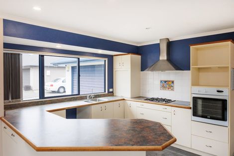 Photo of property in 27 Parnell Heights Drive, Kelvin Grove, Palmerston North, 4414