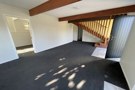 Photo of property in 57 Gloria Avenue, Te Atatu Peninsula, Auckland, 0610