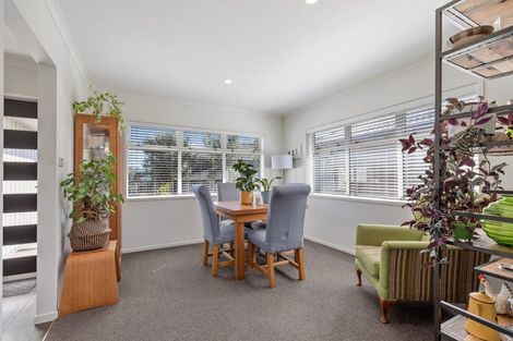 Photo of property in 45 Dunkeld Drive, Papamoa, 3118