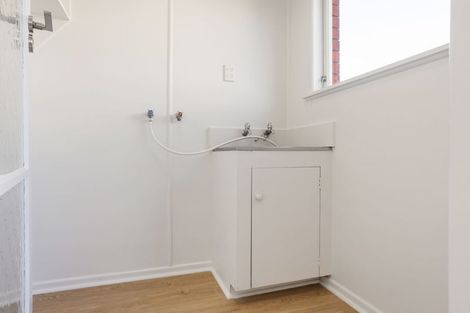 Photo of property in 2 Bowen Place, St Andrews, Hamilton, 3200
