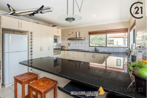 Photo of property in 49 College Road, Northcote, Auckland, 0627