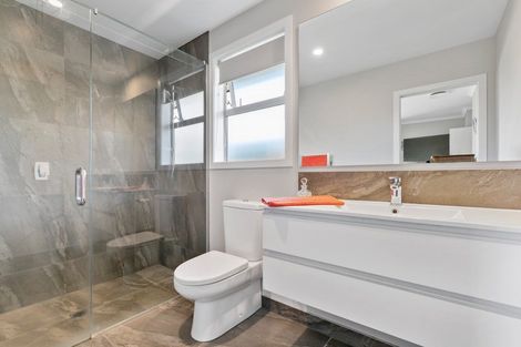 Photo of property in 34 Awatira Drive, Papamoa Beach, Papamoa, 3118