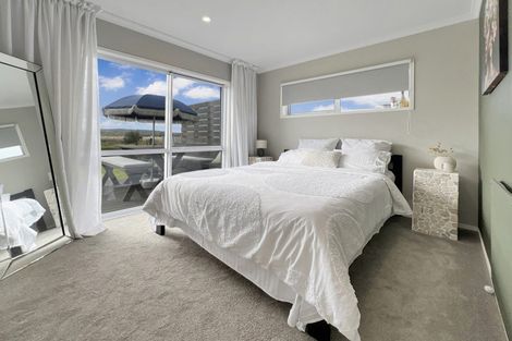 Photo of property in 36 Westside Road, Port Waikato, Tuakau, 2695
