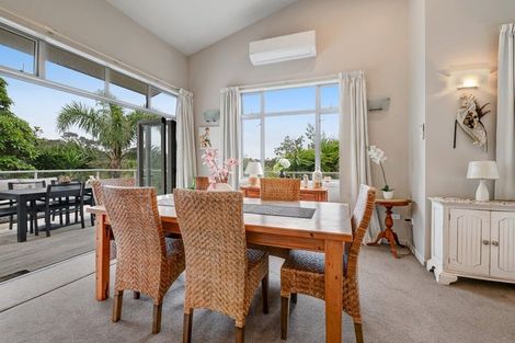 Photo of property in 5 Palm Cove, Arkles Bay, Whangaparaoa, 0932