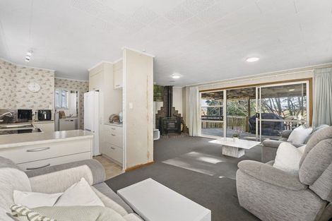 Photo of property in 11 Graham Place, Bellevue, Tauranga, 3110