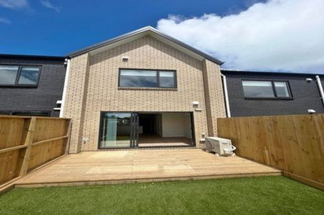 Photo of property in 18/125b Metcalfe Road, Ranui, Auckland, 0612