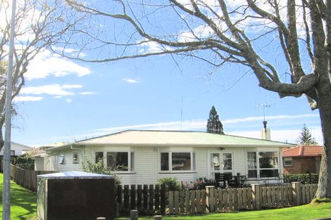 Photo of property in 19 Rimu Street, Gate Pa, Tauranga, 3112