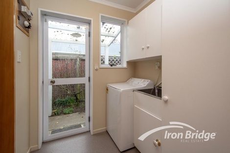 Photo of property in 2/44 Hills Road, Edgeware, Christchurch, 8013