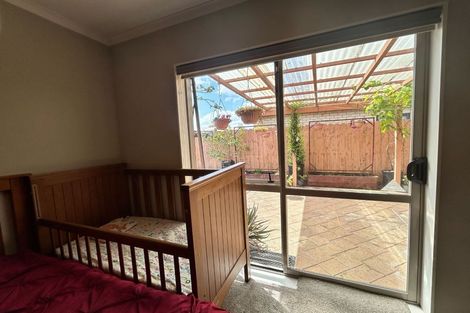Photo of property in 26 Espalier Drive, Henderson, Auckland, 0612