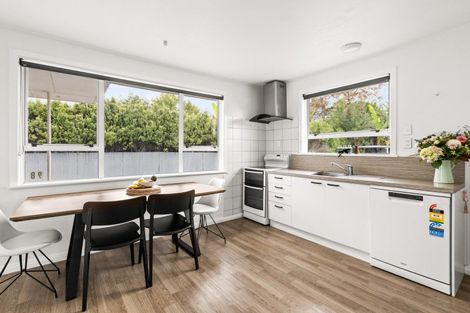 Photo of property in 98 King Street, Taradale, Napier, 4112