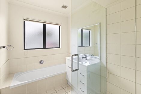 Photo of property in 12 Arcadia Lane, Havelock North, 4130