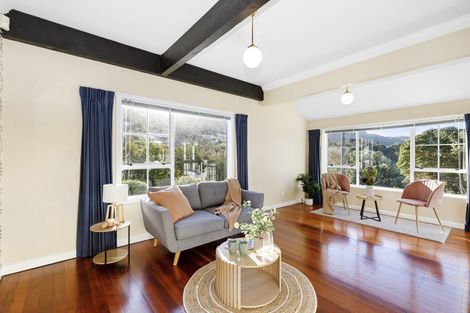 Photo of property in 53 The Drive, Tawa, Wellington, 5028