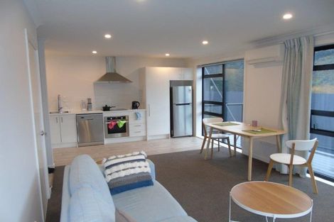 Photo of property in 5 Ara Patukawenga, Tawa, Wellington, 5028