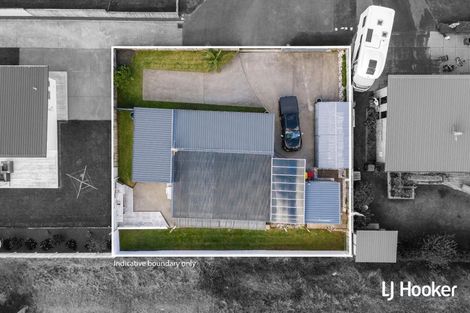 Photo of property in 12 Breaker's Crescent, Waihi Beach, 3611