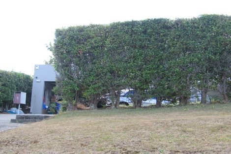 Photo of property in 15 Jellicoe Road, Murrays Bay, Auckland, 0630