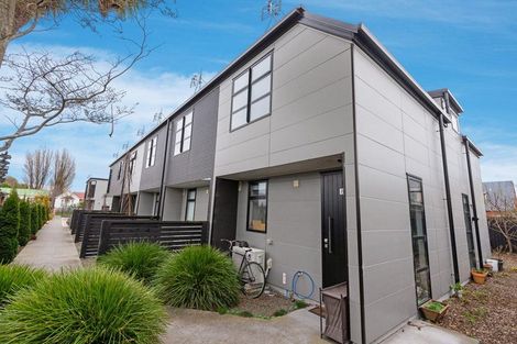 Photo of property in 8/68 Barbour Street, Waltham, Christchurch, 8011