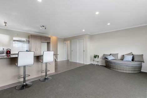 Photo of property in 40d James Laurie Street, Henderson, Auckland, 0612