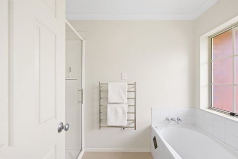 Photo of property in 12 Raungawari Drive, Huntington, Hamilton, 3210