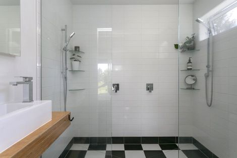 Photo of property in 4/142 Mapara Road, Acacia Bay, Taupo, 3385