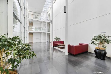 Photo of property in Sanctum Apartment, 10 Ebor Street, Te Aro, Wellington, 6011