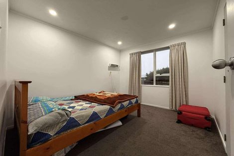 Photo of property in 18 Thimble Lane, Whitby, Porirua, 5024