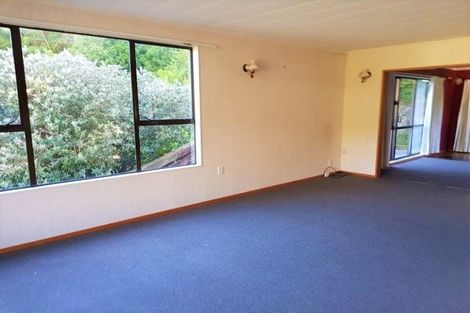 Photo of property in 37 Postgate Drive, Whitby, Porirua, 5024