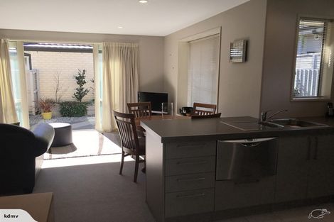 Photo of property in 2/70 Saint Martins Road, Saint Martins, Christchurch, 8022