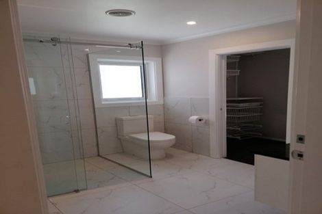 Photo of property in 375 Main Road, Tawa, Wellington, 5028